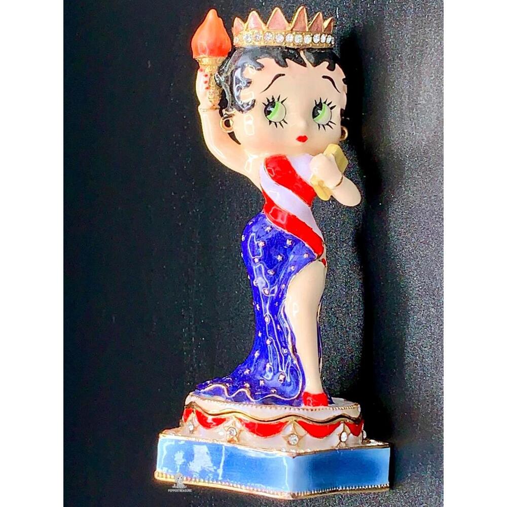 Iconic Betty Boop New York’s Miss Liberty Trinket Box